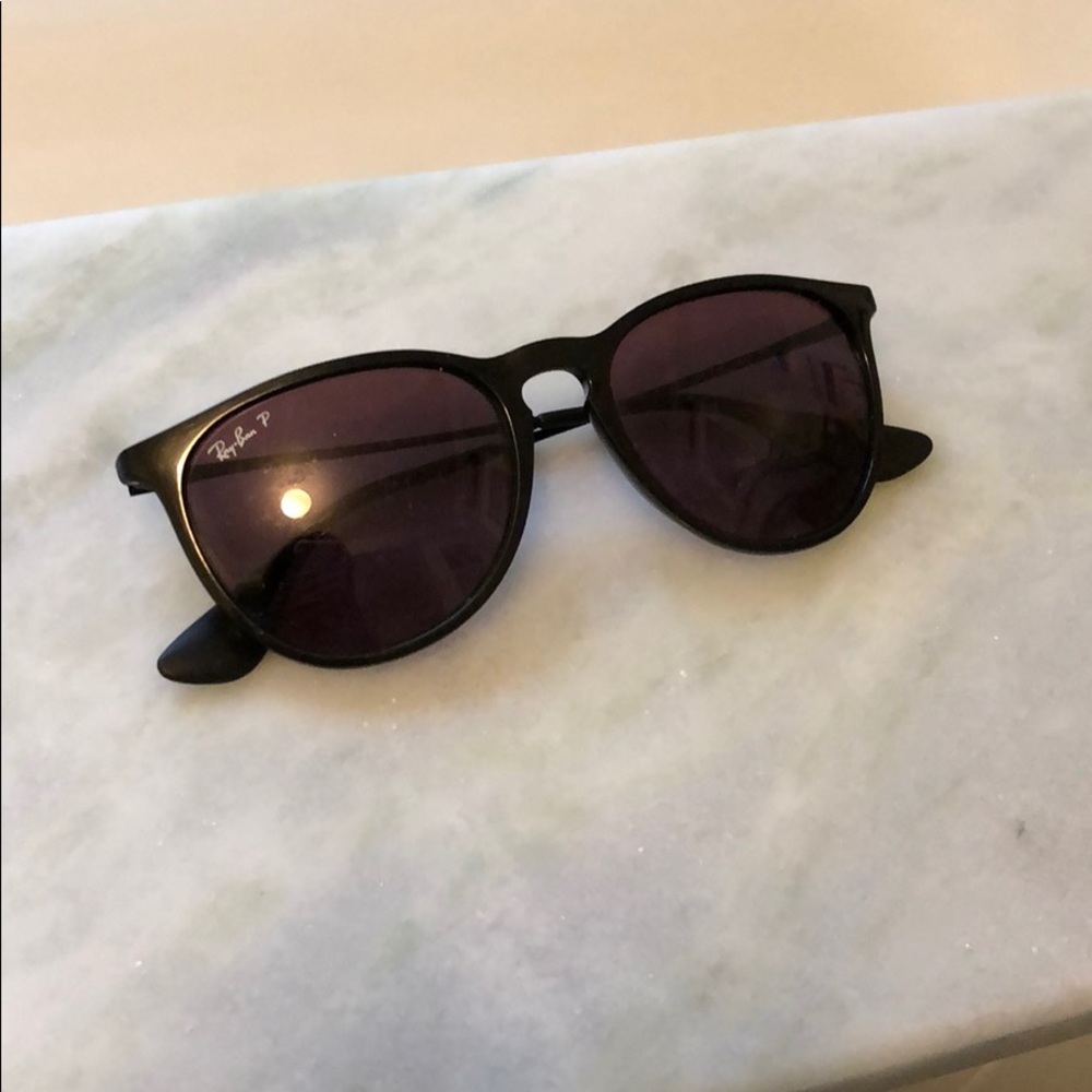 Polarized Erika rayban